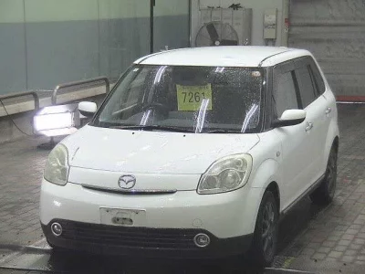 Mazda Verisa