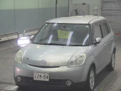 Mazda VERISA