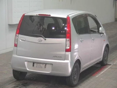 Daihatsu MOVE  с аукциона в Японии