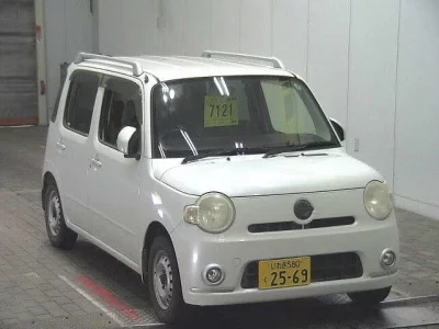 Daihatsu Mira