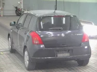 Suzuki SWIFT лот № 7293 оценка 3  с аукциона в Японии 1