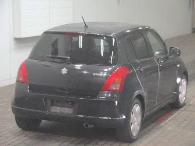 Suzuki SWIFT  с аукциона в Японии
