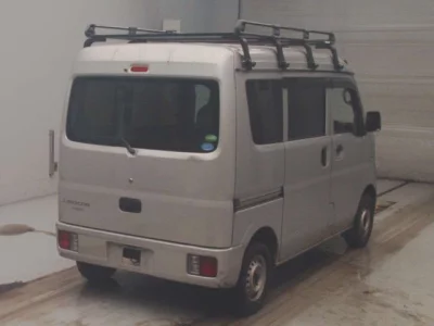 Mitsubishi Minicab Van