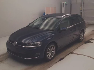 Volkswagen GOLF VARIANT  с аукциона в Японии