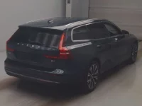 Volvo V60 лот № 7010 оценка 5  с аукциона в Японии 1