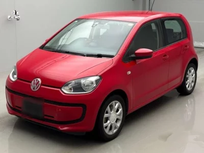 Volkswagen UP  с аукциона в Японии