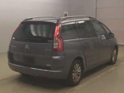 Citroen C4  с аукциона в Японии
