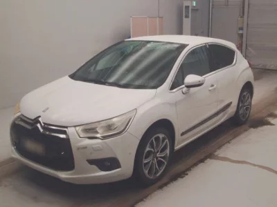 Citroen DS4  с аукциона в Японии