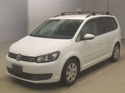 Volkswagen GOLF TOURAN  с аукциона в Японии