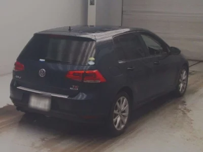 Volkswagen Golf  с аукциона в Японии