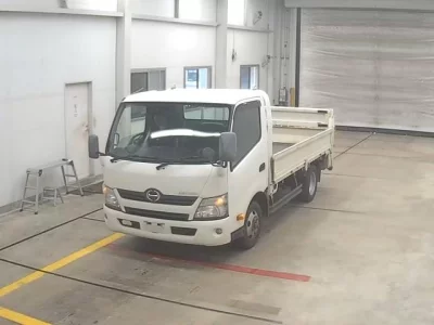Hino DUTRO  с аукциона в Японии