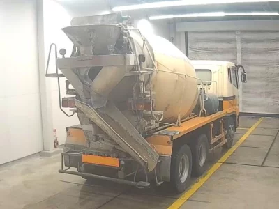 Mitsubishi FUSO TRUCK  с аукциона в Японии