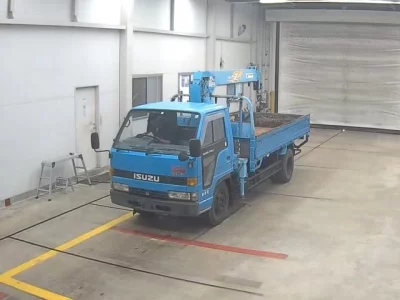 Isuzu ELF