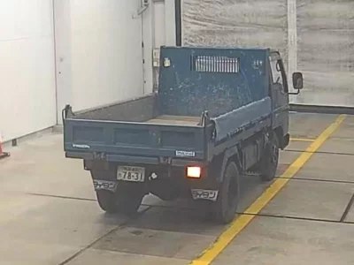 Mazda Titan