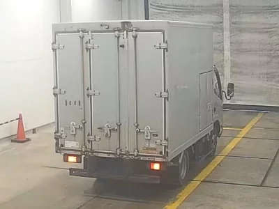 Hino DUTRO  с аукциона в Японии