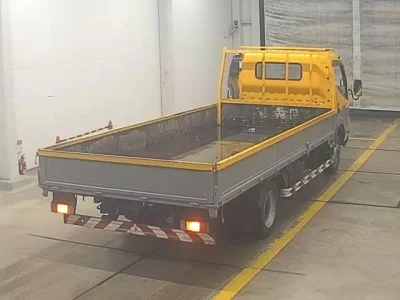 Hino DUTRO  с аукциона в Японии