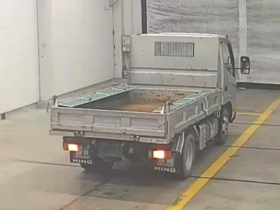 Hino DUTRO  с аукциона в Японии