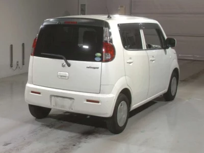Suzuki MRWAGON