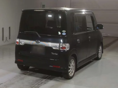 Daihatsu TANTO  с аукциона в Японии