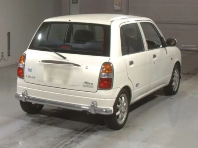 Daihatsu MIRA  с аукциона в Японии