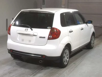 Mazda Verisa