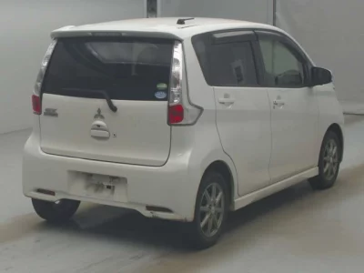 Mitsubishi ek Custom