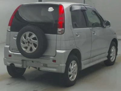 Daihatsu TERIOS KID