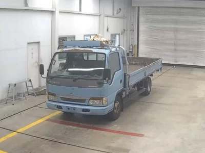 Nissan CONDOR
