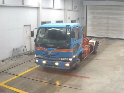 Nissan CONDOR