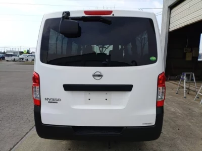 Nissan Caravan