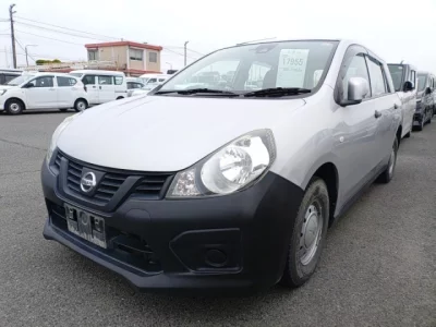 Nissan AD