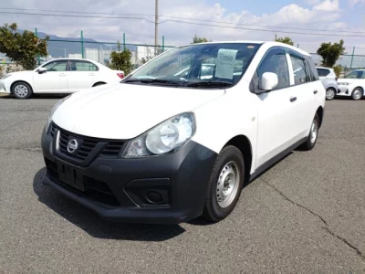 Nissan AD