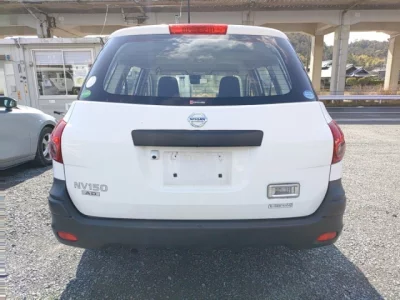 Nissan AD