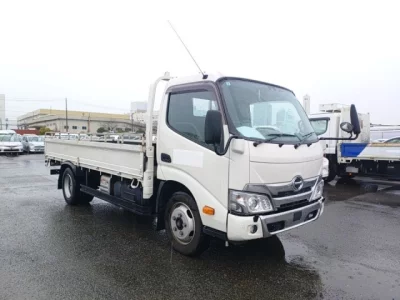 Hino DUTRO  с аукциона в Японии