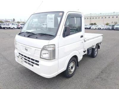 Nissan NT100 Clipper