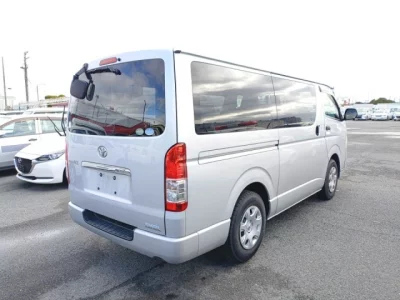 Toyota RegiusAce