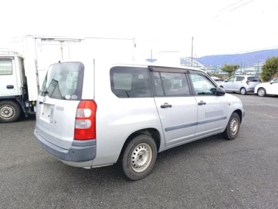 Toyota SUCCEED