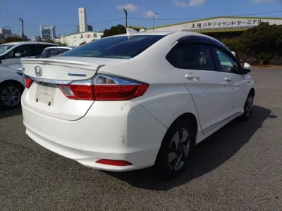 Honda GRACE