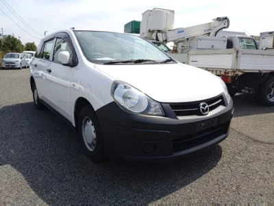 Mazda Familia S-Wagon