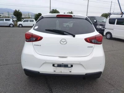 Mazda Mazda2