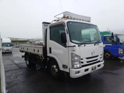 Mazda TITAN