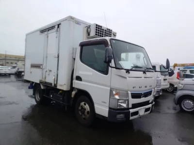 Mitsubishi Fuso Canter