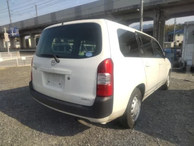 Mazda Familia S-Wagon