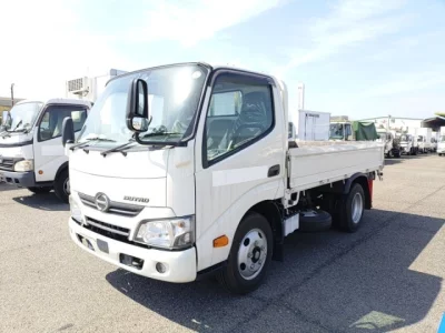 Hino DUTRO  с аукциона в Японии