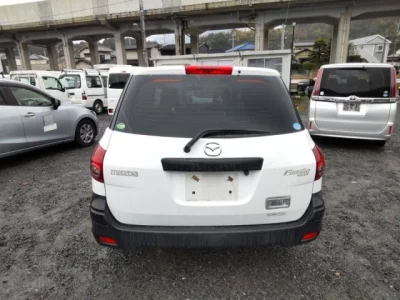 Mazda Familia S-Wagon