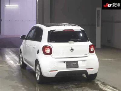 Smart FORFOUR  с аукциона в Японии