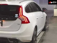 Volvo V60 лот № 30760 оценка 4  с аукциона в Японии 7