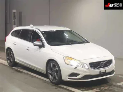 Volvo V60  с аукциона в Японии