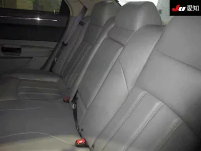 Chrysler 300C  с аукциона в Японии