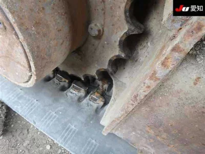 KOMATSU YUMBO